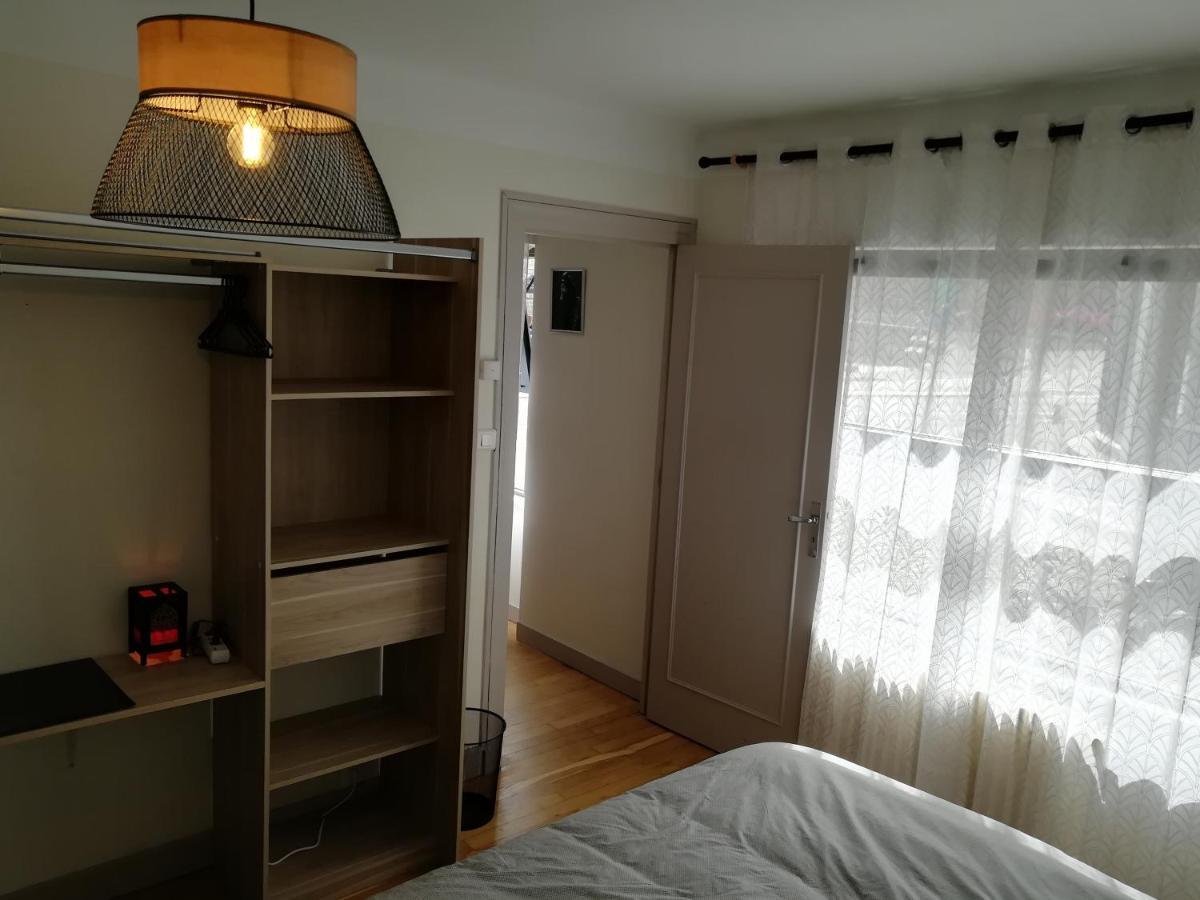 L'Escale Fougeraise Apartment Fougeres Bagian luar foto